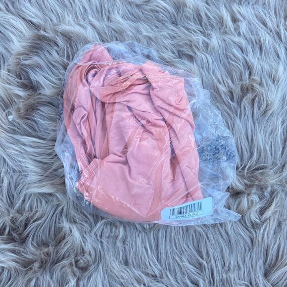 Feel Good Store Coral Short Sleeve Tee - Picture 2 of 5